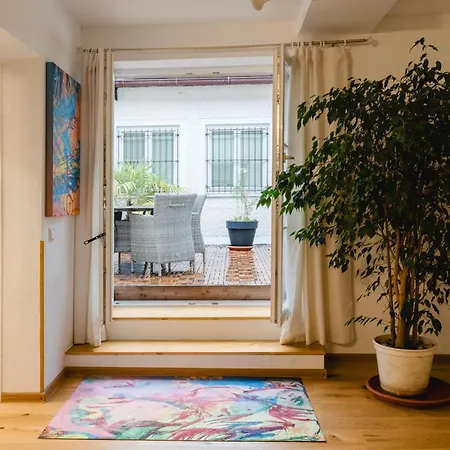 Apartment Jelen - Kaffee - Tee - Lichthof - 135 Qm *