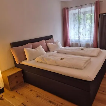 Jelen Apartment Kolbermoor