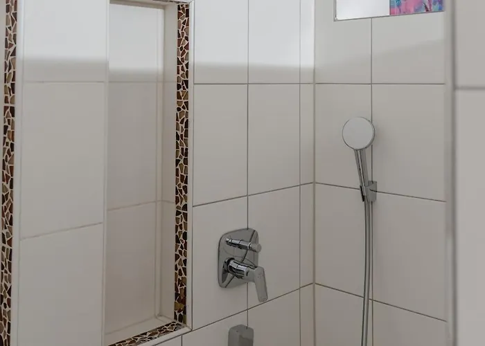 Apartment Jelen - Kaffee - Tee - Lichthof - 135 Qm *